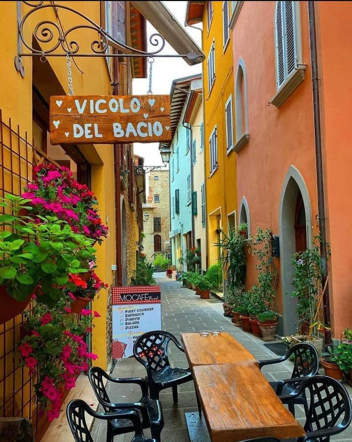 Willa La Poventa Wi-Fi E Parcheggio In Centro Tuoro sul Trasimeno Zewnętrze zdjęcie